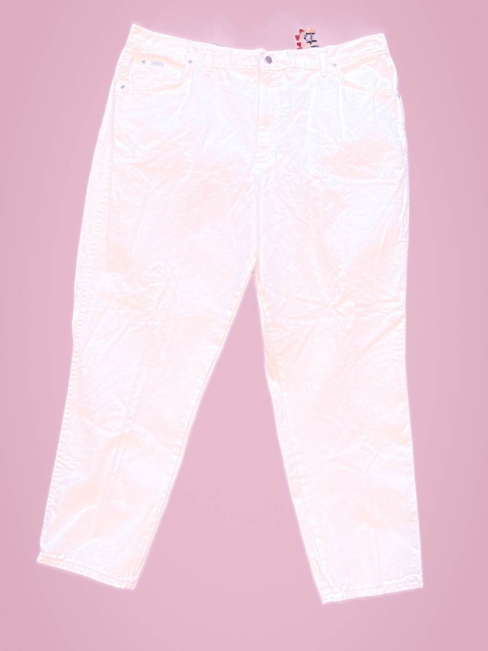 Rare vintage Chic white denim in hard-to-find 26WP plus petite sizing.